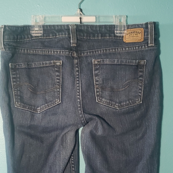 Levis signature low rise bootcut short - Picture 3 of 6